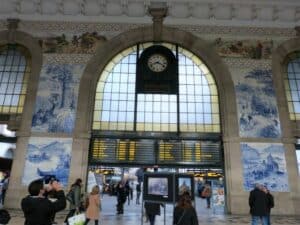Gare de São Bento à Porto
